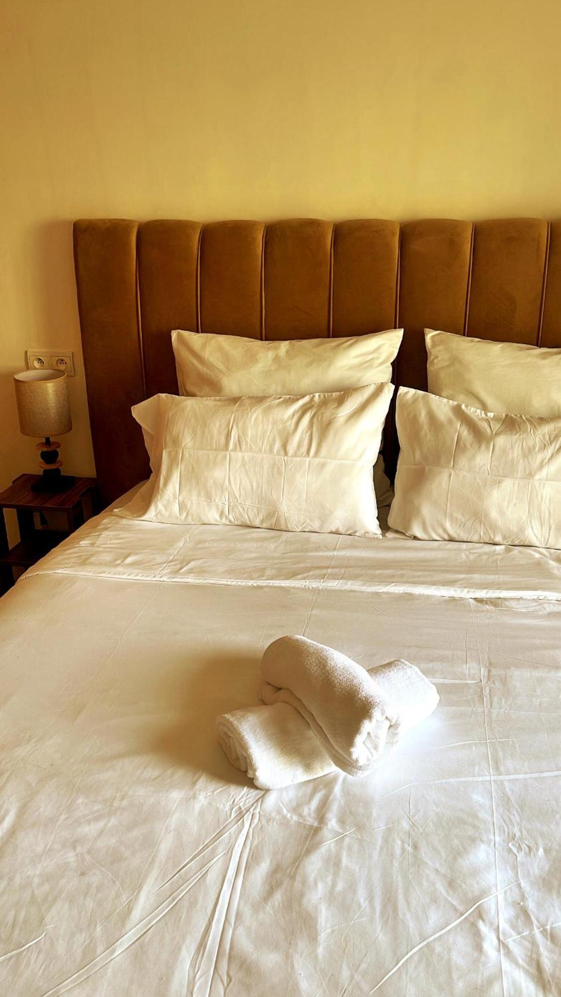 Elegant Appartement Avec Un Acces Piscine Jardin Parking Sous-Sol Et Wifi Haut Debit Fibre Optique แทนเจียร์ ภายนอก รูปภาพ